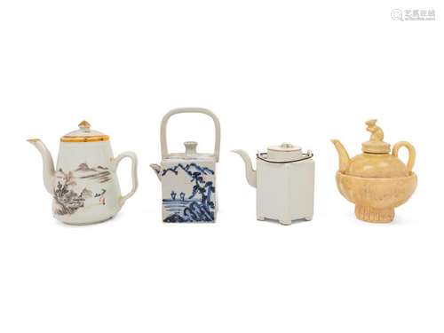 A Group of Four Chinese Porcelain Teapots 20TH CENTURY