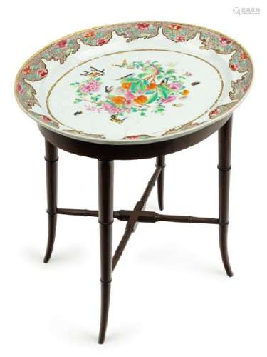A Chinese Famille Rose Porcelain Charger 19TH CENTURY
