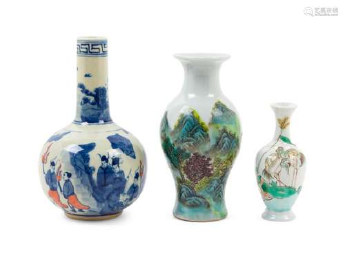 Three Chinese Porcelain Vases LATE 19TH-20TH CENTURY