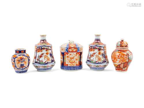 Five Japanese Imari Porcelain Vessels 20TH CENTURY