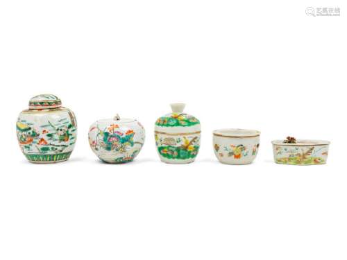 A Group of Five Chinese Famille Rose Porcelain Articles