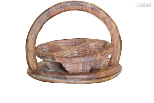 木雕工艺果篮（圆形心形图）