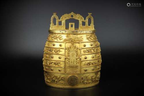 A CHINESE GILT BRONZE BELL, QING DYNASTY