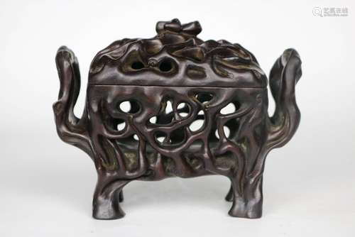 A CHINESE ZITAN CENSER