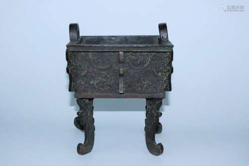 A CHINESE BRONZE DING TYPE CENSER, QING DYNASTY