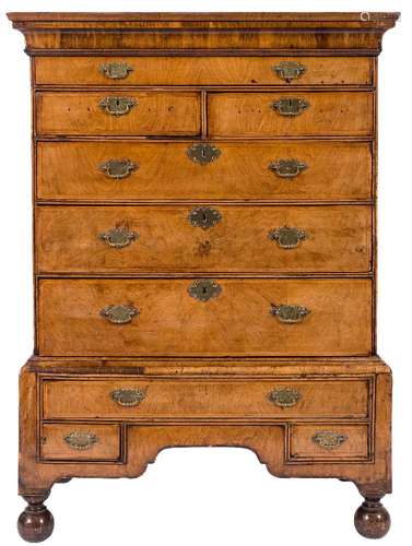 An early 18th Century walnut and feather banded chest on stand:,