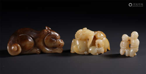 THREE CHINESE JADE BEAST TABLE ITEMS