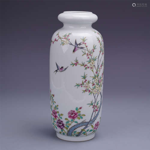 CHINESE PORCELAIN ENAMEL GLAZE BRID AND FLOWER VASE