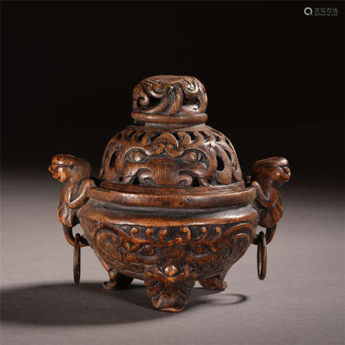 CHINESE BAMBOO CARVED TRIPLE FEET LIDDED CENSER