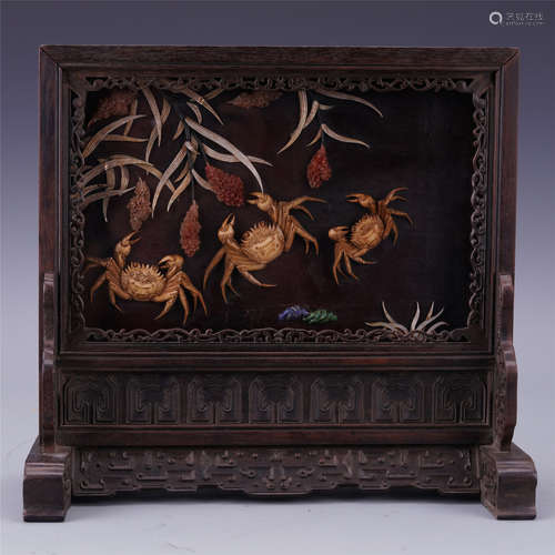 CHINESE GEM STONE INLAID CRAB AND WEED PLAQUE ROSEWOOD TABLE SCREEN