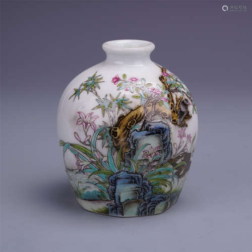 CHINESE PORCELAIN ENAMEL GLAZE BIRD AND FLOWER WATER JAR