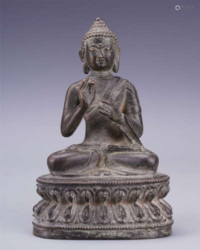 CHINESE BRONZE SEATED BUDDHA MING DYNASTY