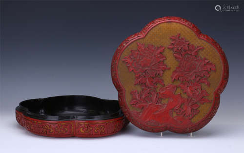 CHINESE CINNABAR FLOWER SHAPED LIDDED BOX