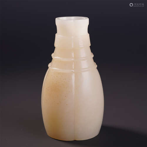 CHINESE WHITE JADE VASE