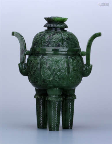 CHINESE SPINACH JADE TRIPLE FEET LIDDED CENSER