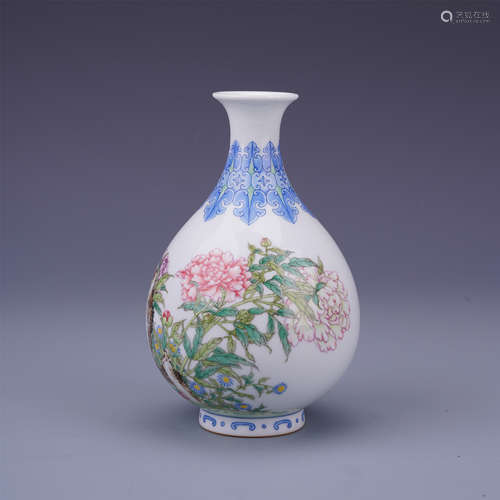 CHINESE PORCELAIN ENAMEL BIRD AND FLOWER VASE