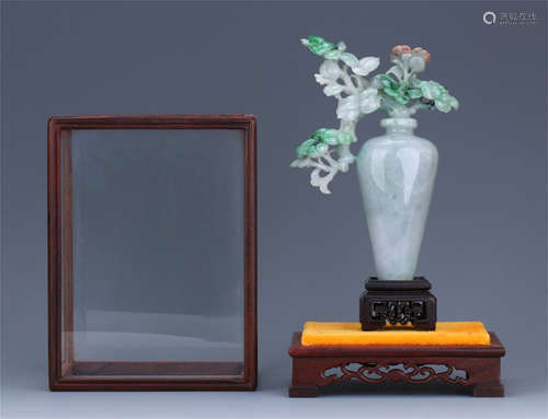 CHINESE JADEITE FLOWER IN VASE TABLE ITEM