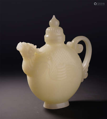 CHINESE JADE LIDDED KETTLE