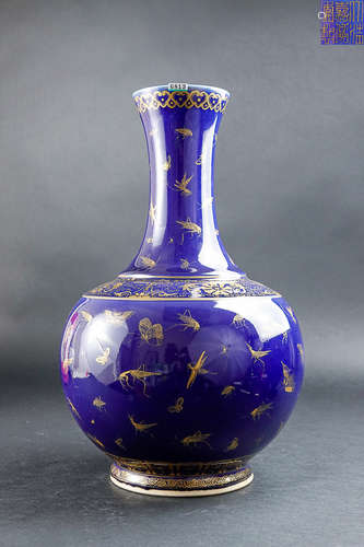 A 'JIAQING'MARK  BLUE GLAZE INSECT PATTERN VASE