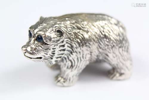 A Silver Figure of a Bear; approx 32 w mm x 22 mm h, approx 21 gms