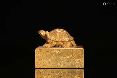 A BRONZE CARVED TURTLE SEAL