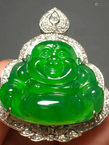 A ICY GREEN JADEITE CARVED ”FOGONG