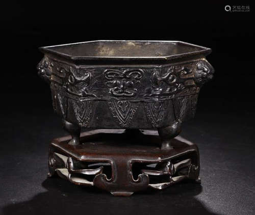 A AUSPICIOUS BEAST PATTERN CARVED HEXAGONAL BRONZE CENSER