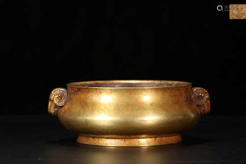 A GILT BRONZE GOAT SHAPE DOUBLE EAR CENSER