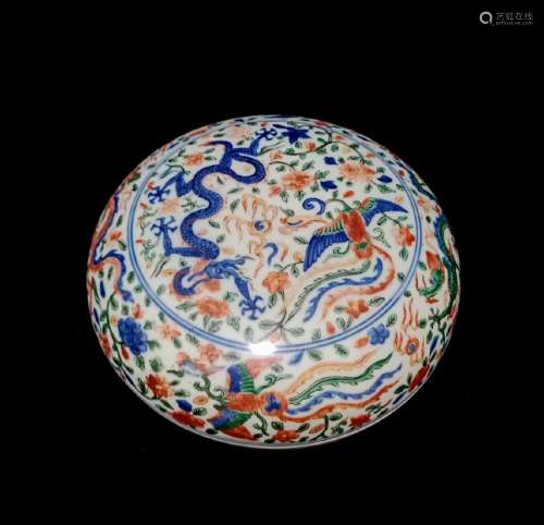 CHINESE WUCAI PORCELAIN COVER BOX