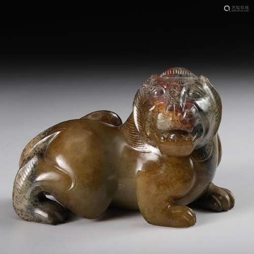 CHINESE ARCHAIC JADE BEAST