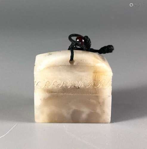 CHINESE JADE STONE SEAL