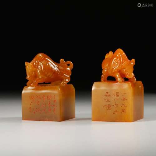 CHINESE TIANHUANG SOAPSTONE SEALS, PAIR