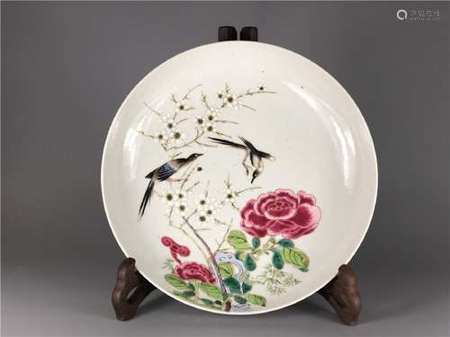 CHINESE FAMILLE ROSE PORCELAIN PLATE