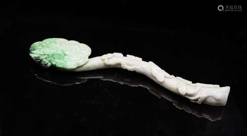 CHINESE JADEITE CARVED LINGZHI RUYI