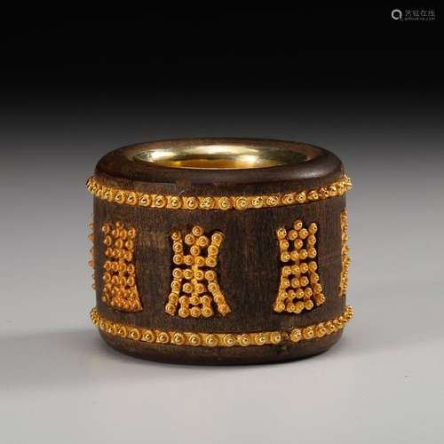 CHINESE CHENXIANG WOOD THUMB RING