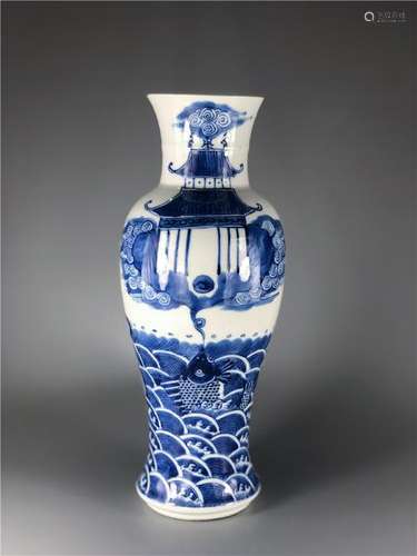 CHINESE BLUE WHITE PORCELAIN VASE