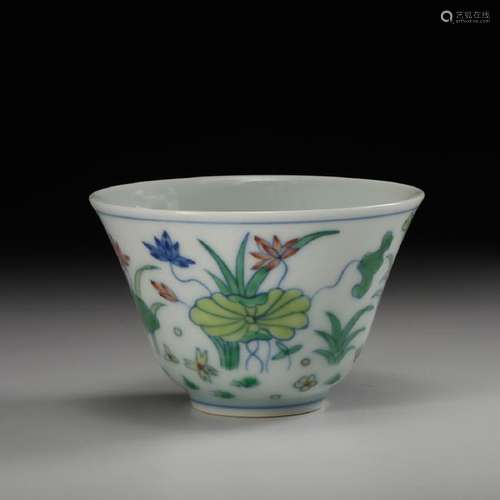 CHINESE WUCAI PORCELAIN CUP