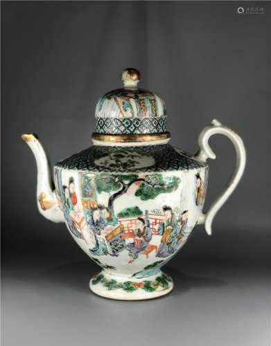 CHINESE FAMILLE VERTE PORCELAIN TEAPOT