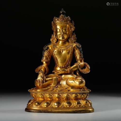 CHINESE GILT BRONZE FIGURE OF BUDDHA