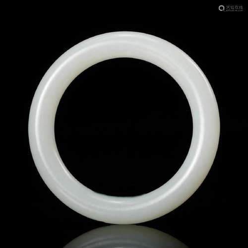 CHINESE WHITE JADE BANGLE