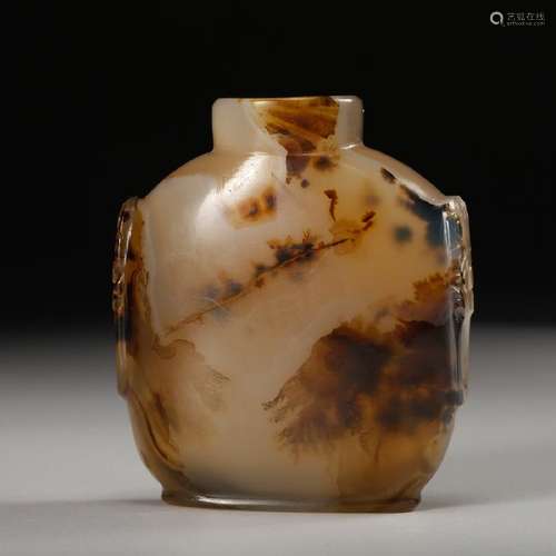 CHINESE AGATE SNUFF BOTTLE