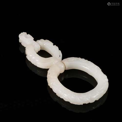 CHINESE WHITE JADE CARVED RINGS