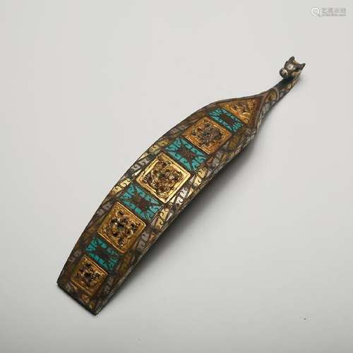 CHINESE GILT BRONZE BELT HOOK INLAID TURQUOISE