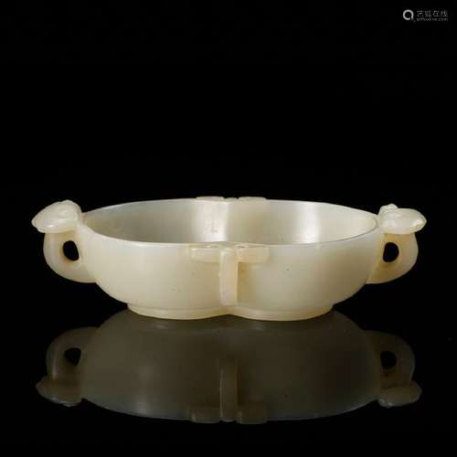 CHINESE WHITE JADE CARVED WATER COUPE