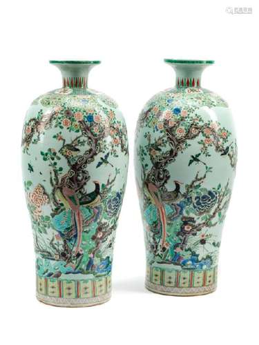 A Pair of Chinese Export Famille Verte Porcelain Vases