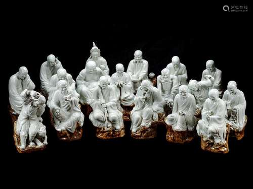 A Chinese Export Porcelain Service  depicting Shaolin