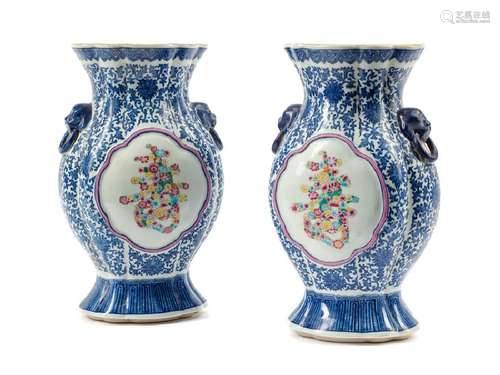 A Pair of Chinese Export Blue and White Porcelain Vases