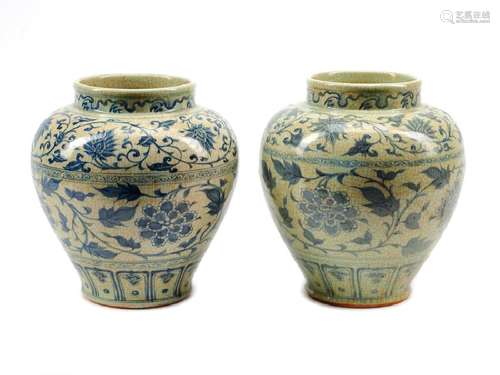 A Pair of Chinese Export Blue and White Porcelain Jars