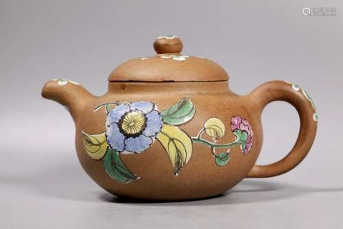 Chinese Enameled Light Clay Yixing Teapot