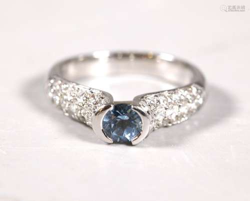 Oval Cut Aquamarine & Diamond 18K White Gold Ring